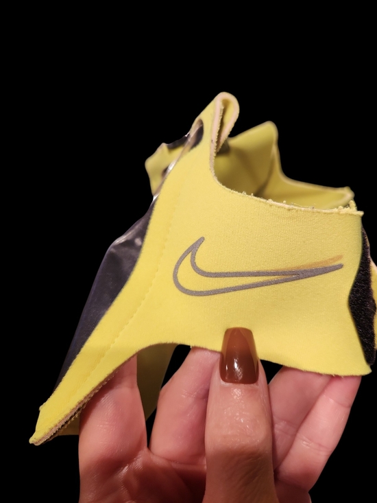 Nike Other - Nike Yellow Arm-band Phone Holder Gray Swoosh Accent